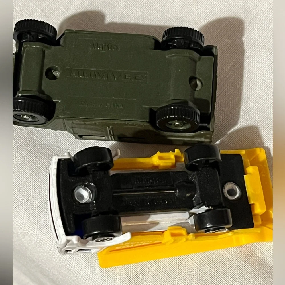 Maisto Trucks (49-52)